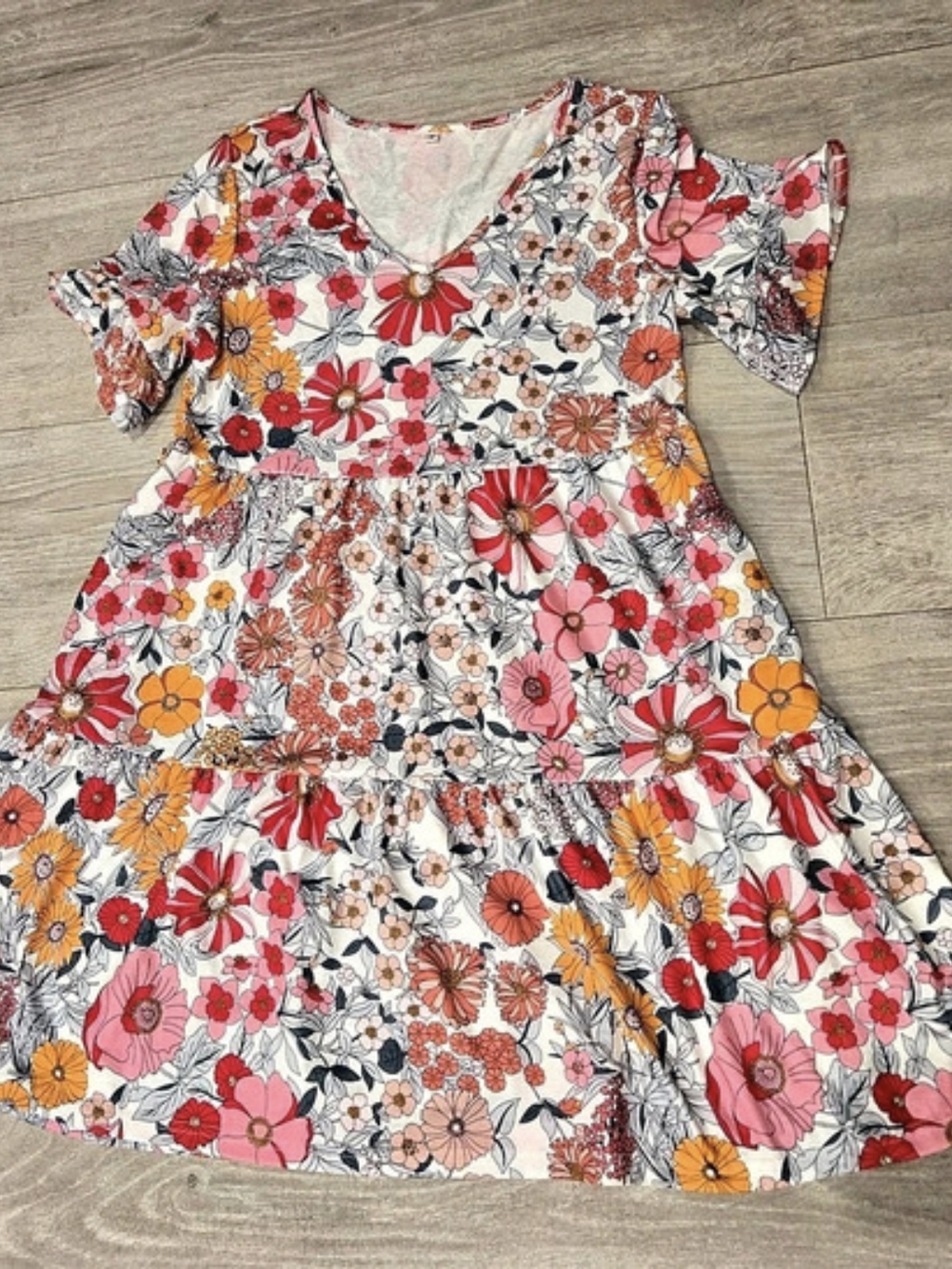 Floral Mini Dress in Pink & Red Size Medium